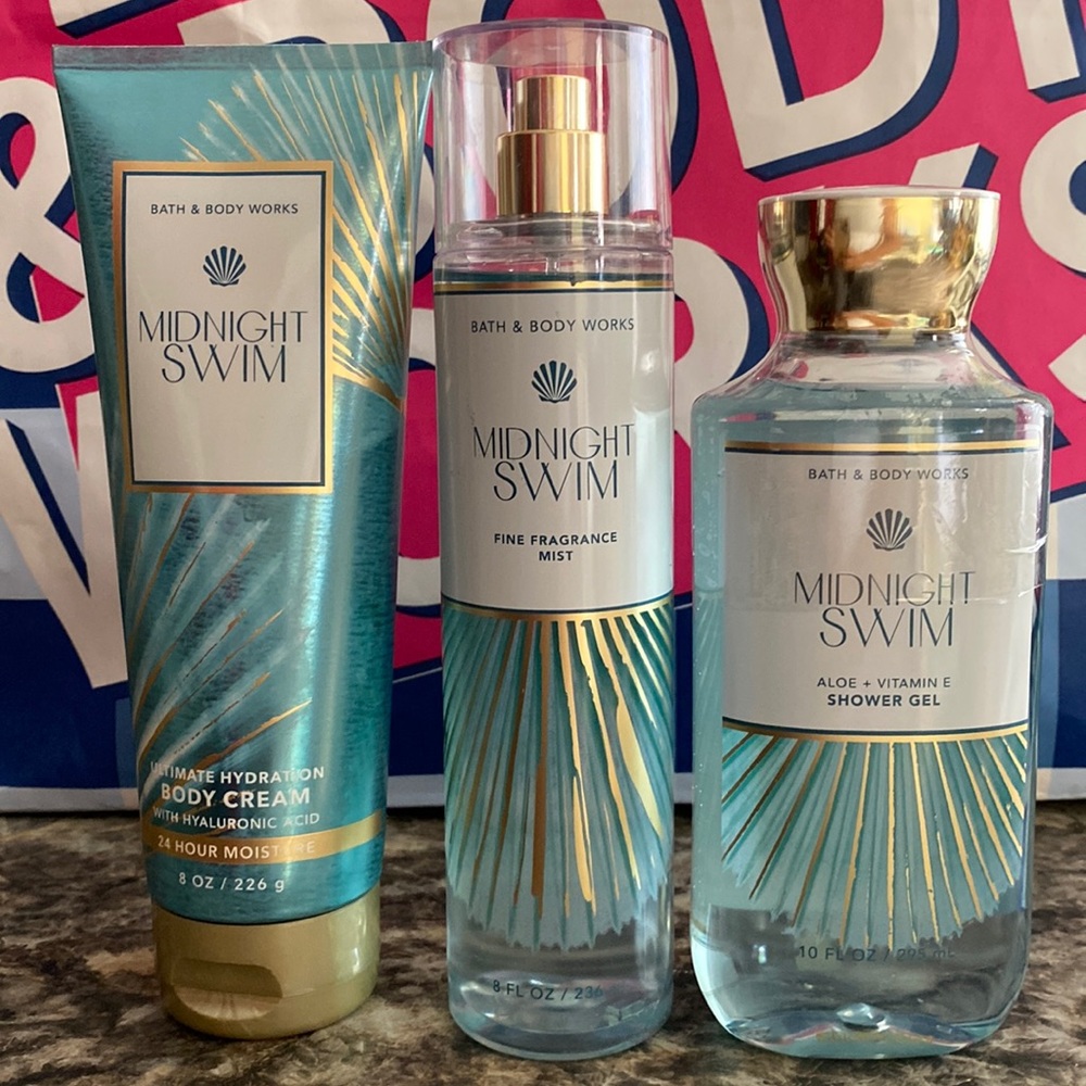 Bath & Body Works Midnight Swim set